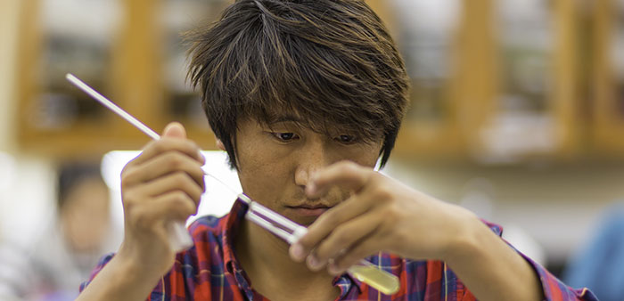 Seattle Central STEM lab student